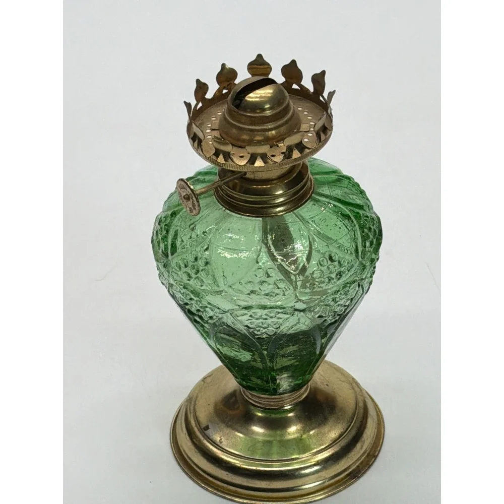 N/A vintage green